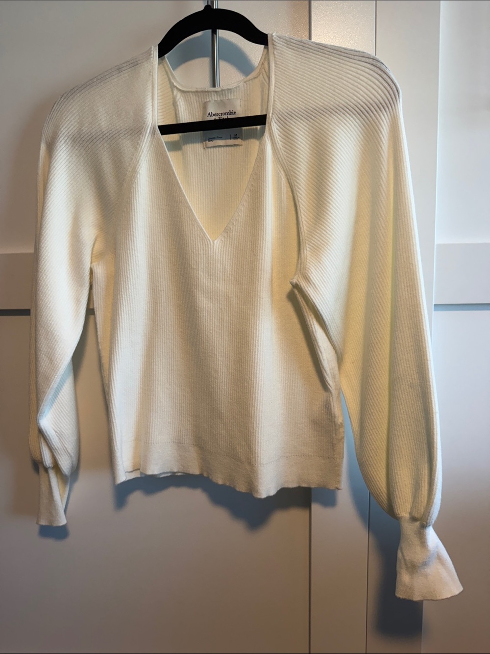 Abercrombie & Fitch Cream V-Neck Lightweight Ribbed Sweater